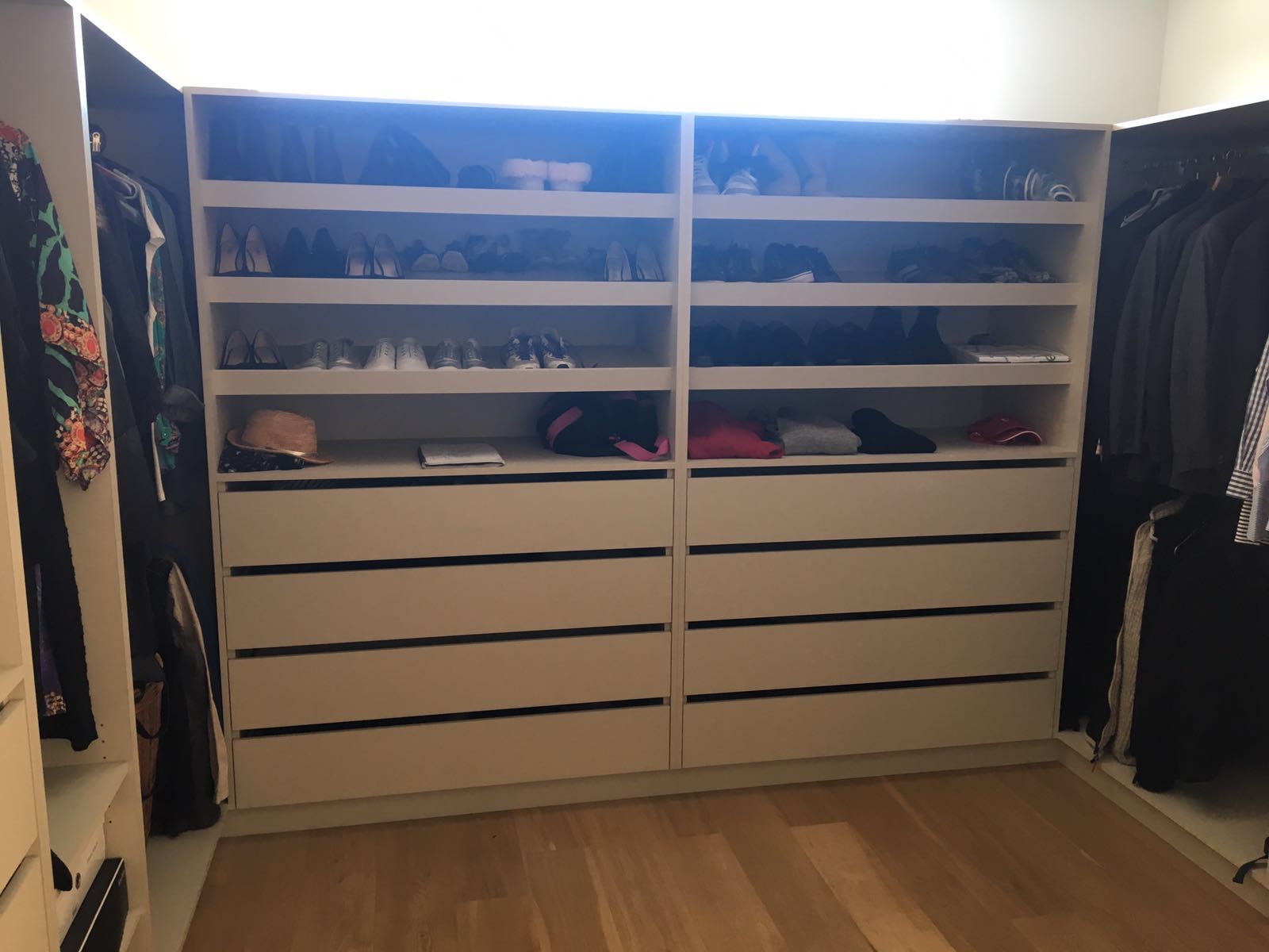 Wardrobe or bar 3