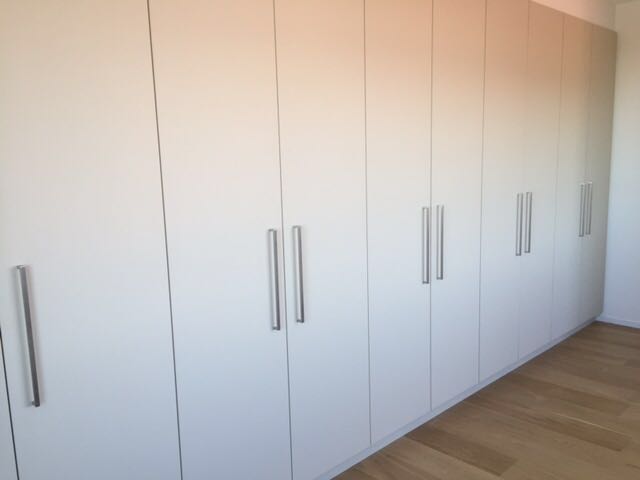 Wardrobe or bar 8