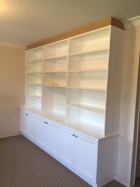 Wardrobe or bar 9